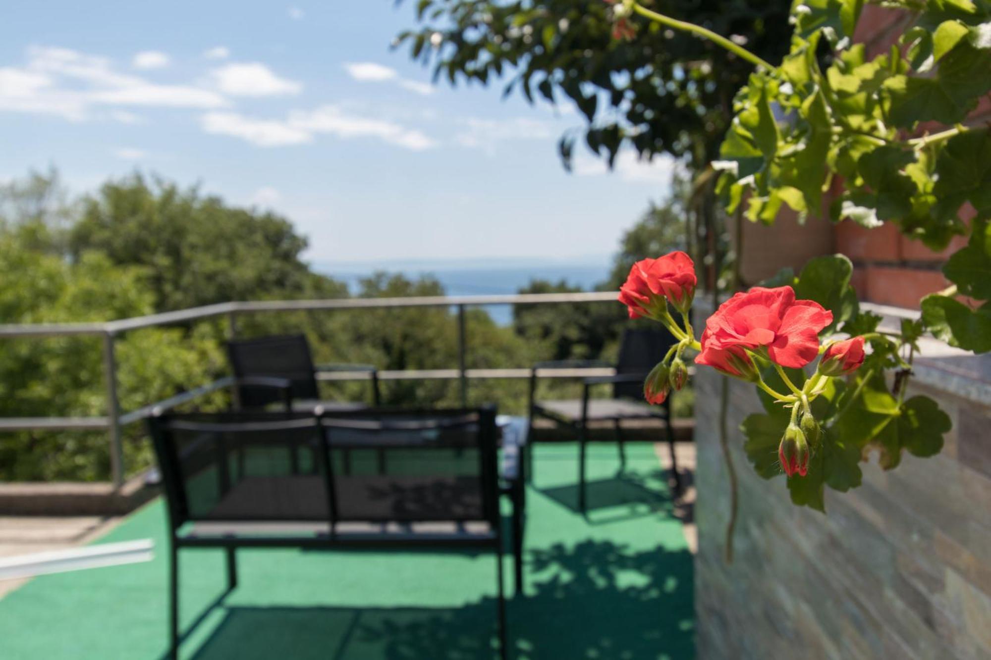 Apartments Vesna Opatija Exterior foto