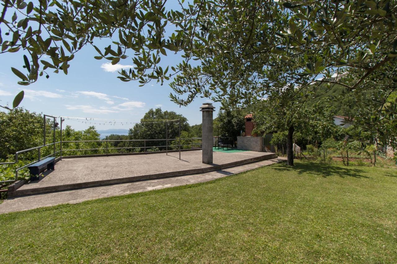Apartments Vesna Opatija Exterior foto